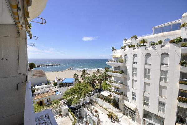 Apartamento en alquiler y en venta en el centro de Marbella.