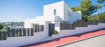 New Stylish Contemporary Luxury Villa
