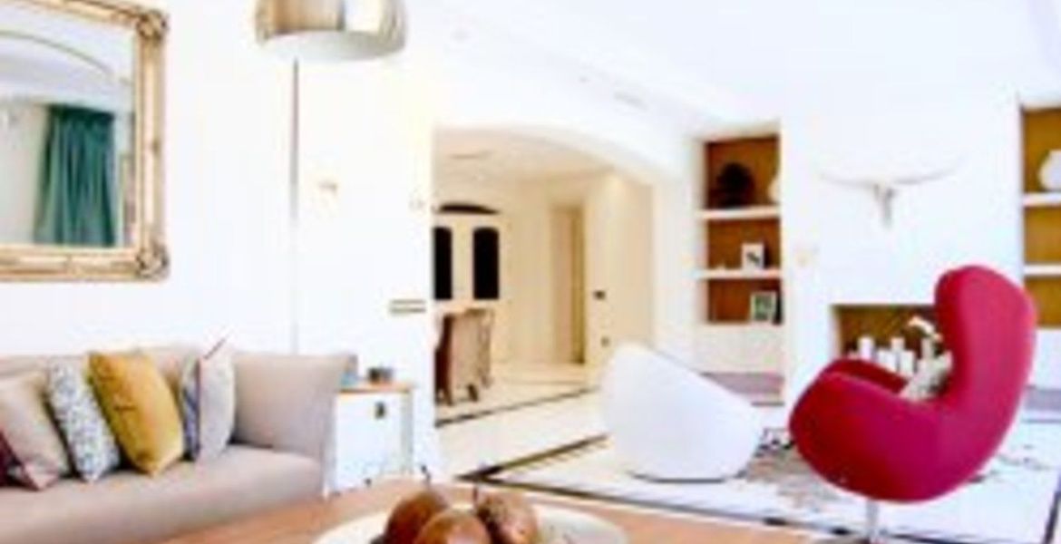 3 bedroom apartment in Puerto Banus