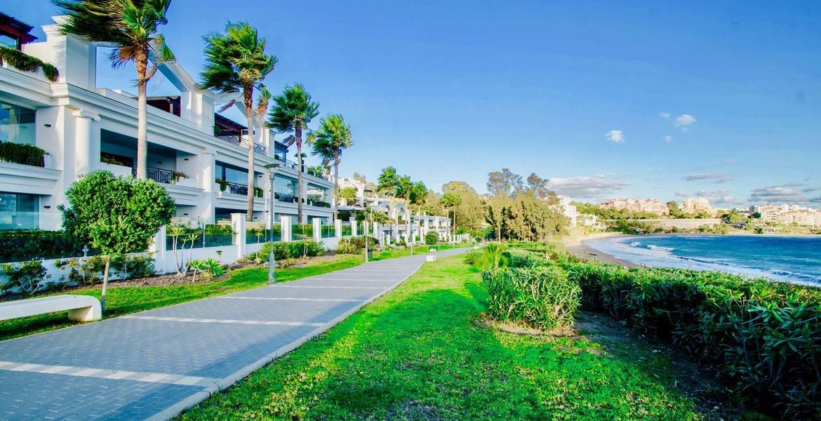 Doncella Beach Apartments on the seafront