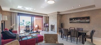 3-bedroom seafront apartment