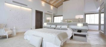 Luxurious six-bedroom Villa SOTOGRANDE