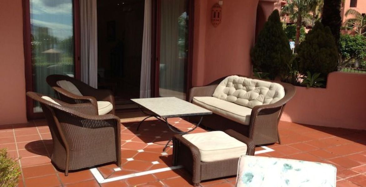 Apartment for Rent in Estepona