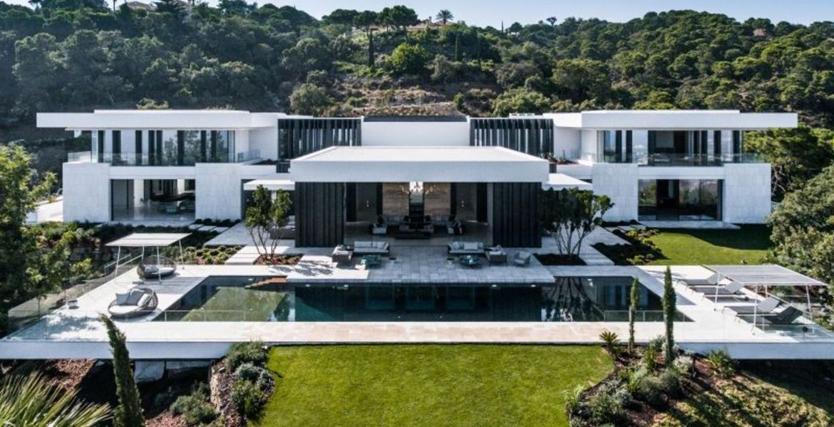 Modern Luxury Villa in Zagaleta