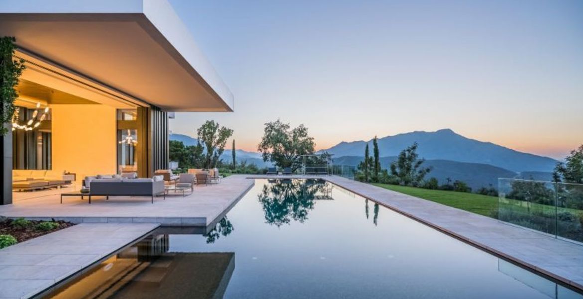 Modern Luxury Villa in Zagaleta