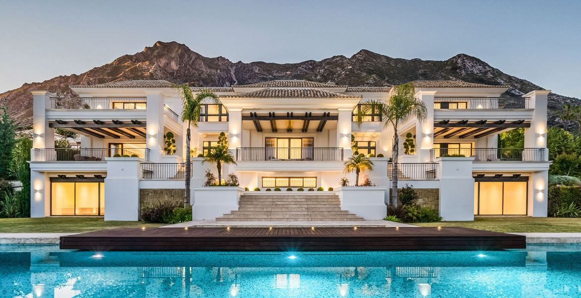 Magnificent Villa in Marbella Golden Mile