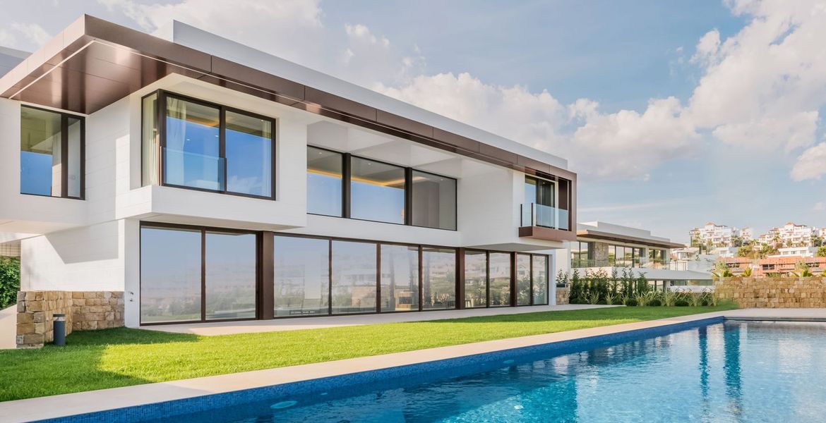 Extraordinary New Modern Property for Sale Marbella