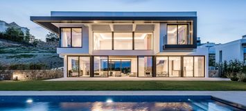 Extraordinary New Modern Property for Sale Marbella