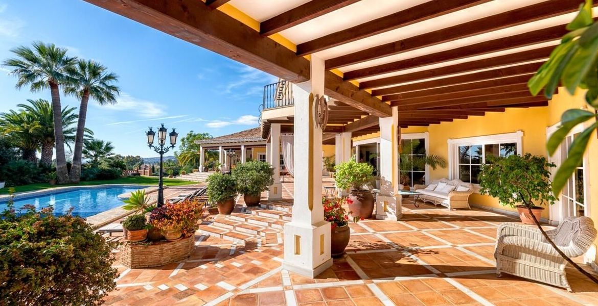 Villa for rent in Marbella