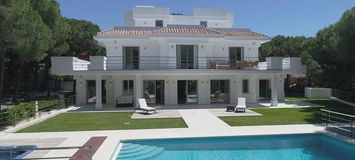 Villa with heated pool in Las Chapas Marbella