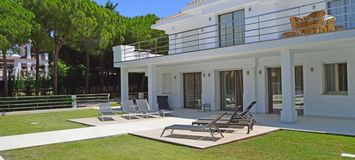 Villa with heated pool in Las Chapas Marbella