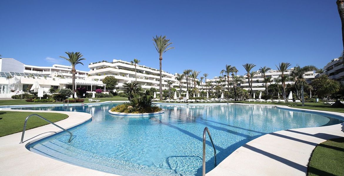 Apartment for Rent in Los Granados Puerto Banus