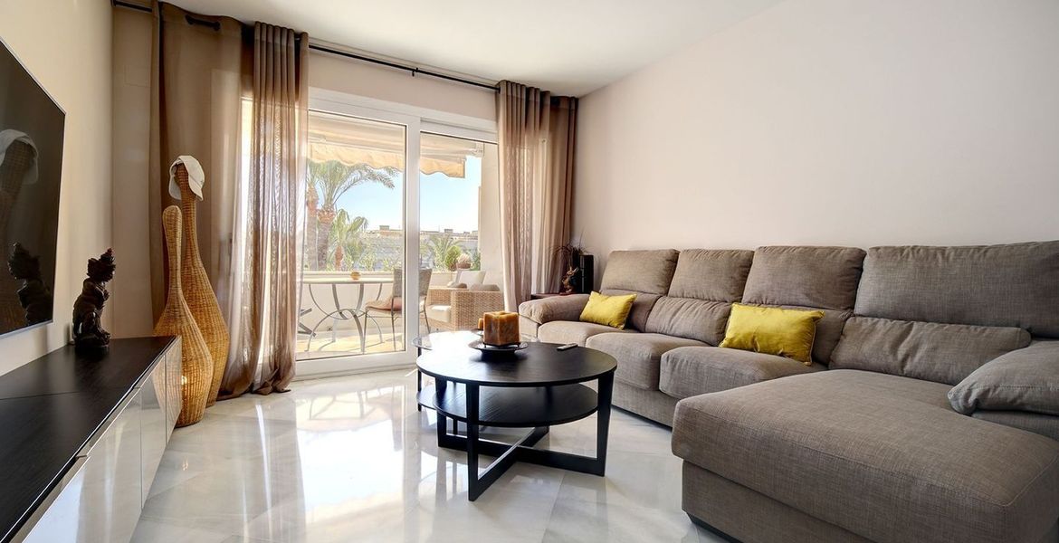 Apartamento en Alquiler en Los Granados Puerto Banus