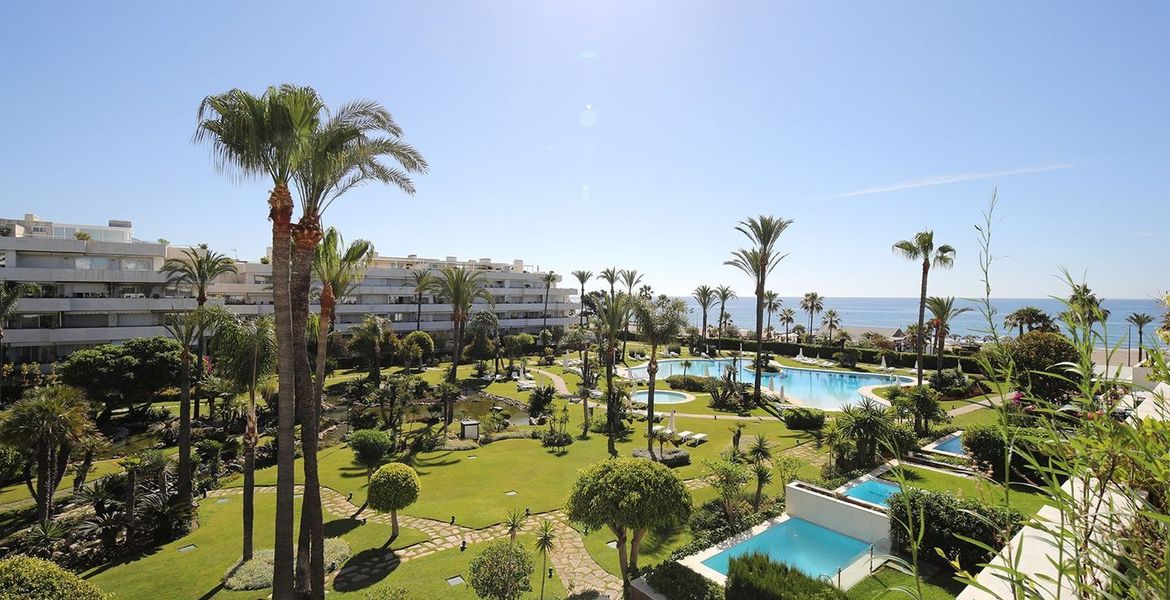 Apartamento en Alquiler en Los Granados Puerto Banus