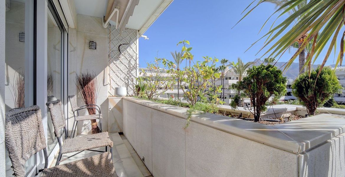 Apartamento en Alquiler en Los Granados Puerto Banus