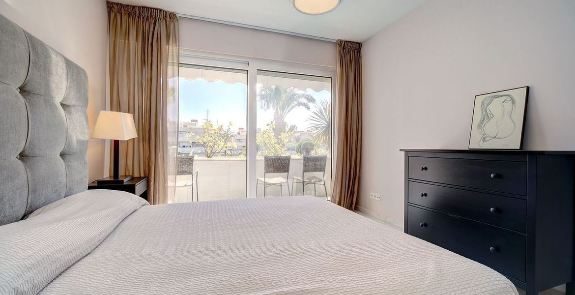 Apartamento en Alquiler en Los Granados Puerto Banus