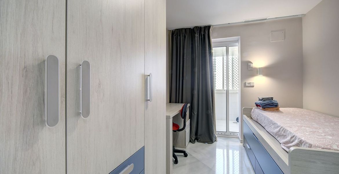 Apartamento en Alquiler en Los Granados Puerto Banus