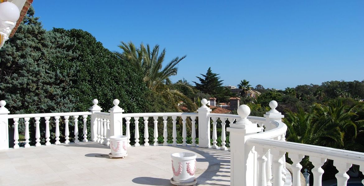 Villa for Sale in Marbesa