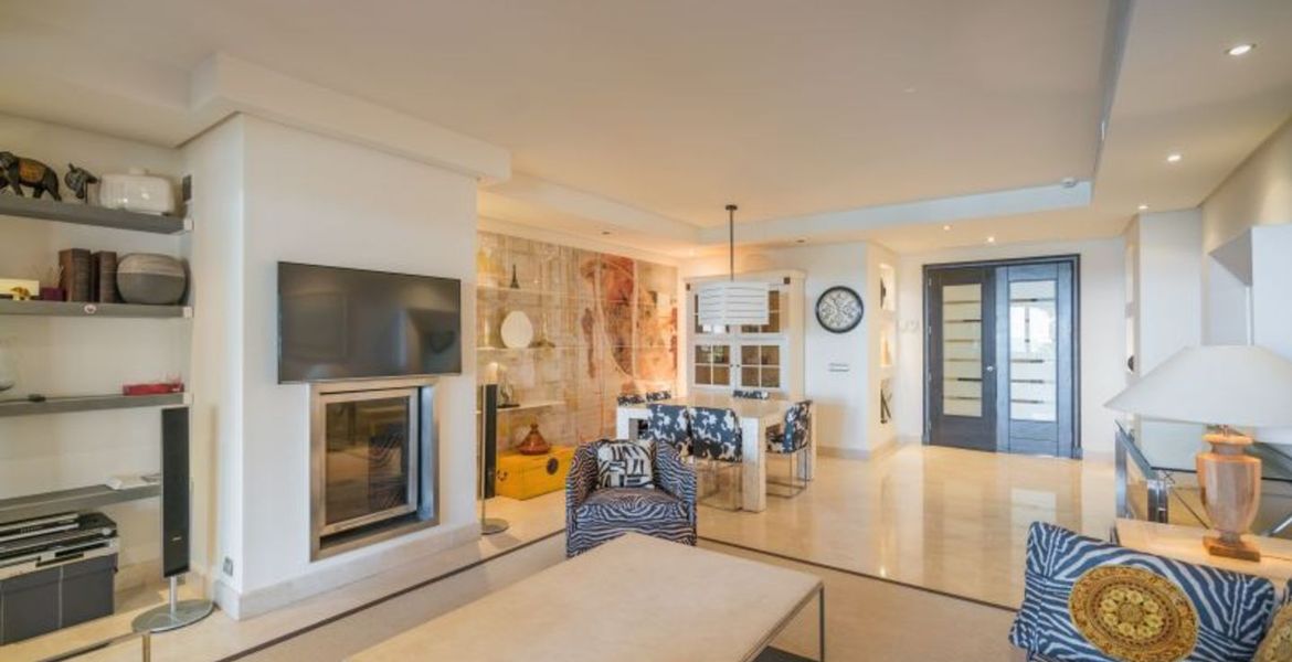 Apartment in Malibu Puerto Banus