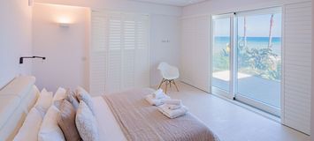 Primera linea playa Villa en alquiler y  venta en Marbella