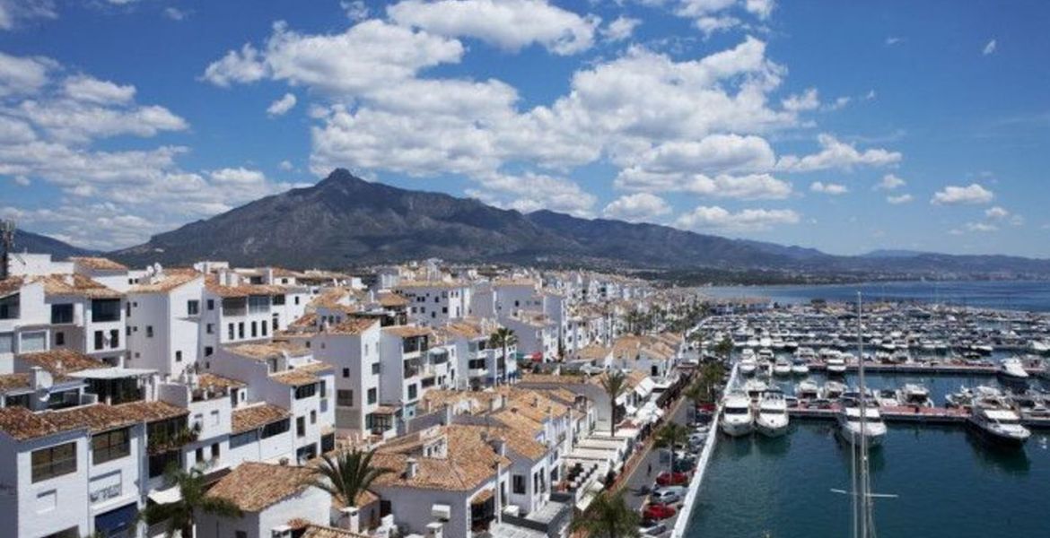 One Bedroom Penthouse Puerto Banus