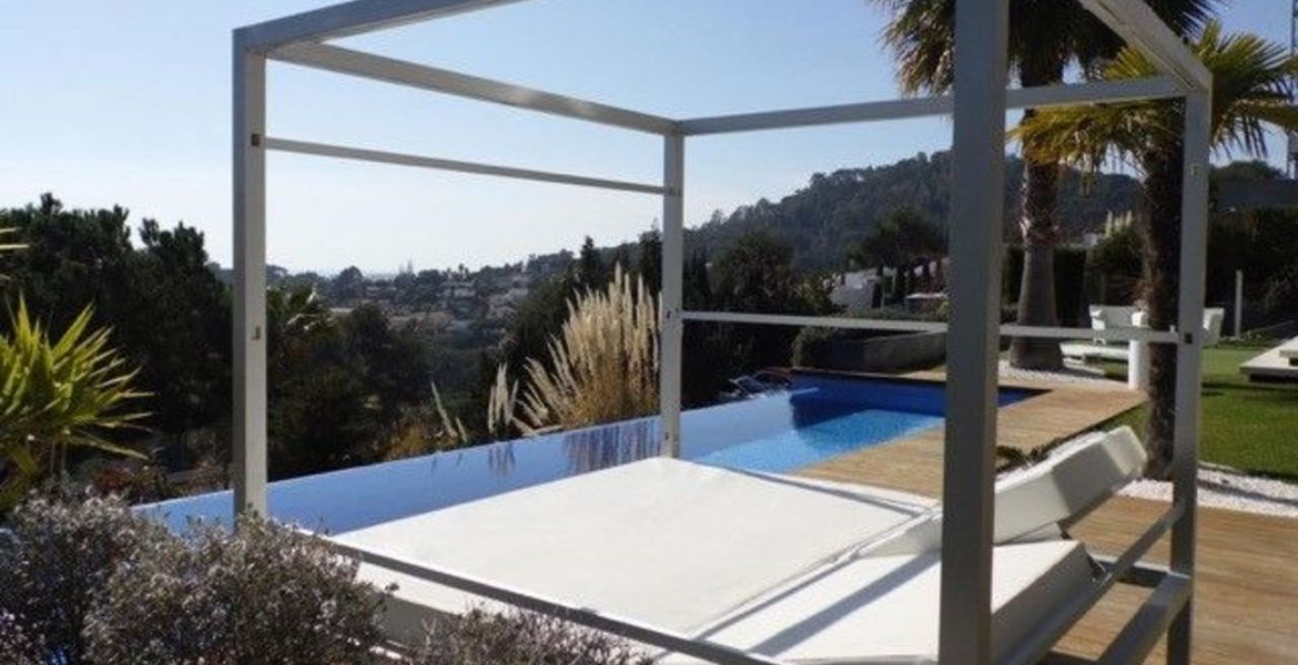 Villa for rent in costa brava