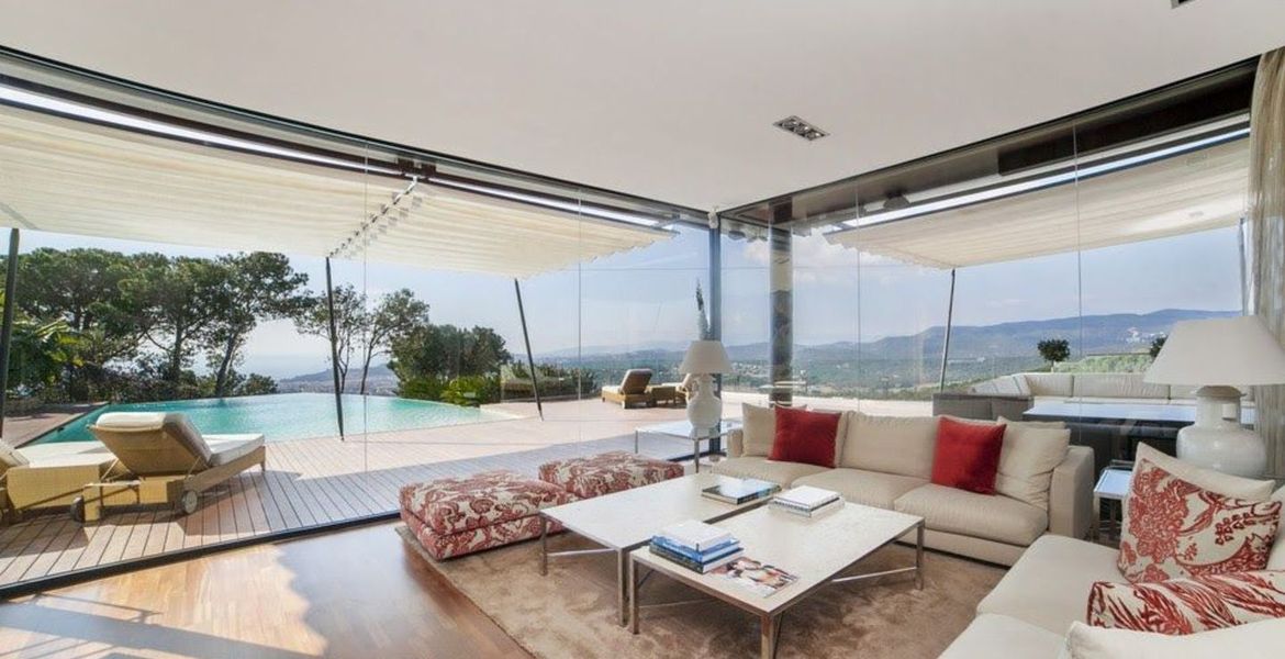 Villa for rent in costa brava