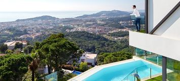 Villa for rent in costa brava