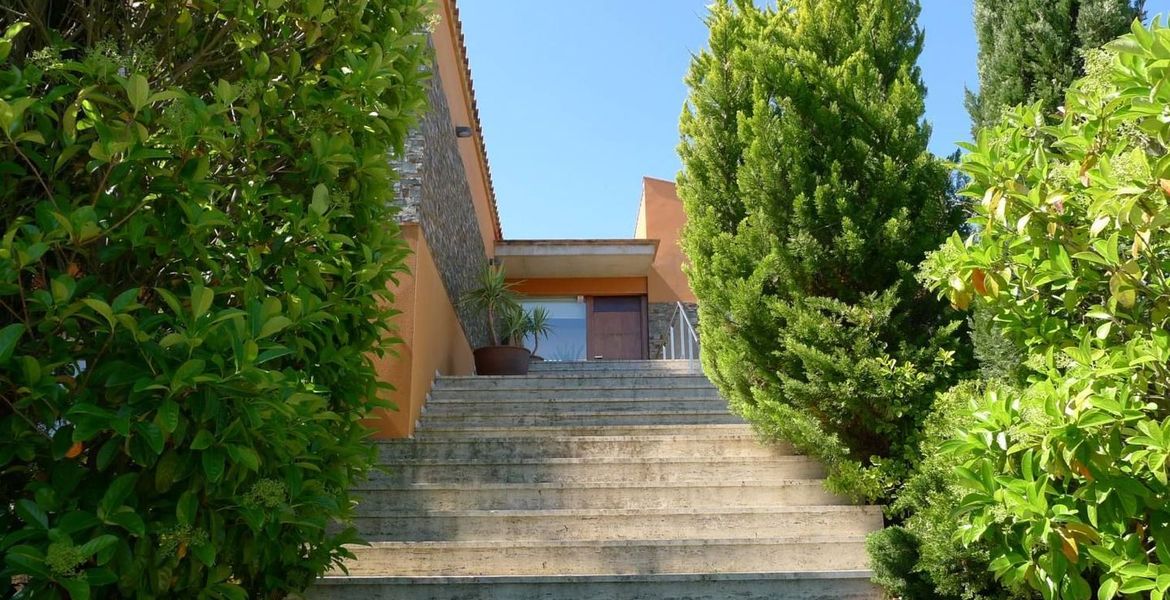 Villa for rent in Playa de aro