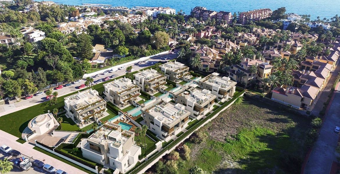 Villas de lujo pareadas e independientes en Puerto Banús