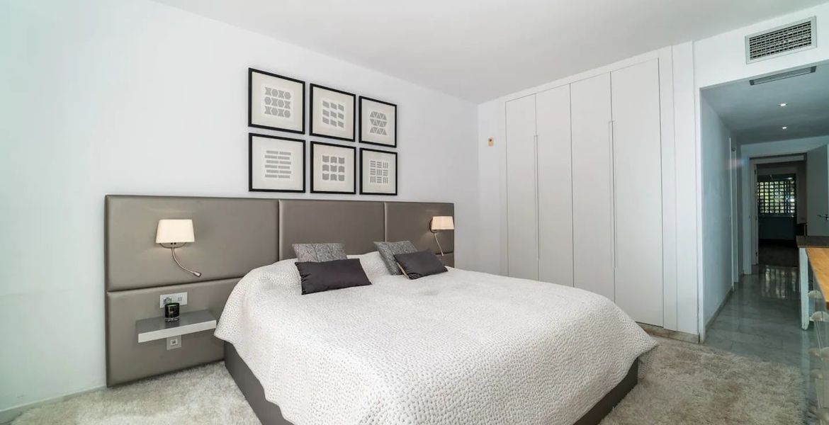 Apartamento de planta baja con estilo en Marina Puente Roman