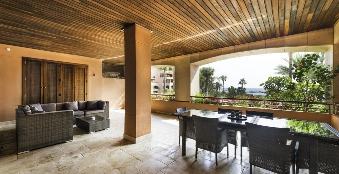 Apartment in Malibu Puerto Banus