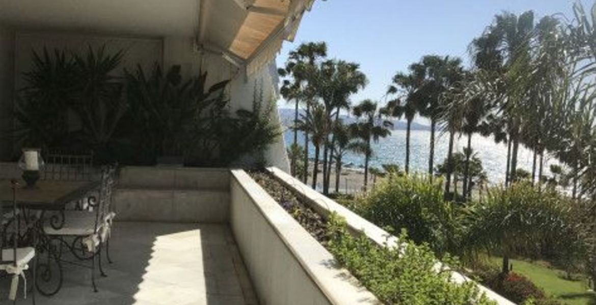 Piso en venta en Puerto Banus