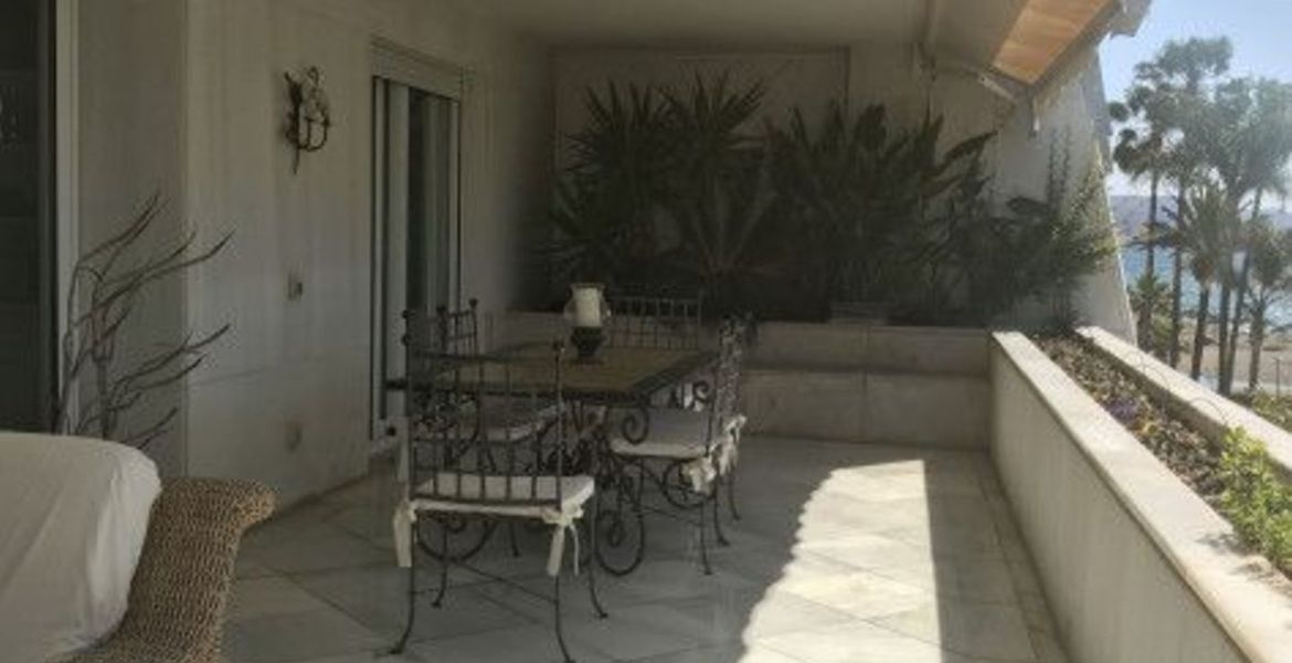 Piso en venta en Puerto Banus