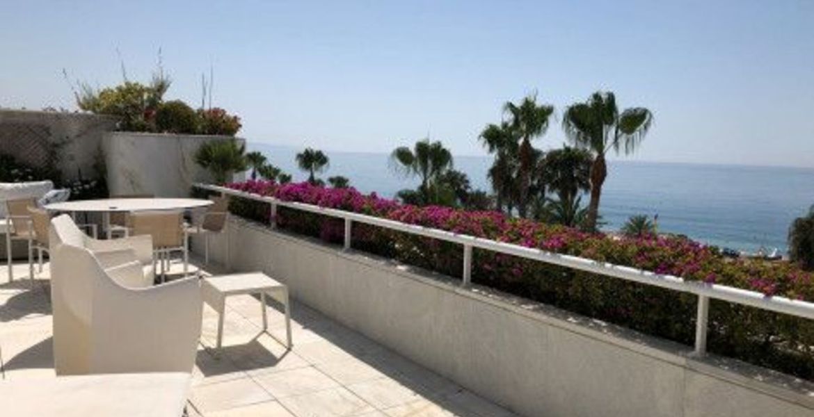 Penthouse for sale in Los Granados