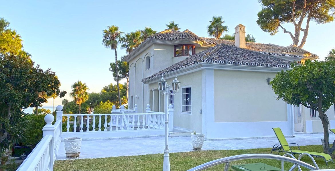 Milla de Oro Marbella Villa con vistas panorámicas al mar