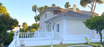 Milla de Oro Marbella Villa con vistas panorámicas al mar