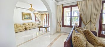 Golden Mile Marbella Villa with panoramic sea views