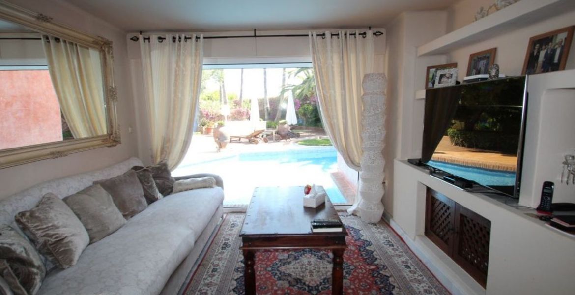 Villa for sale in Torrevieja