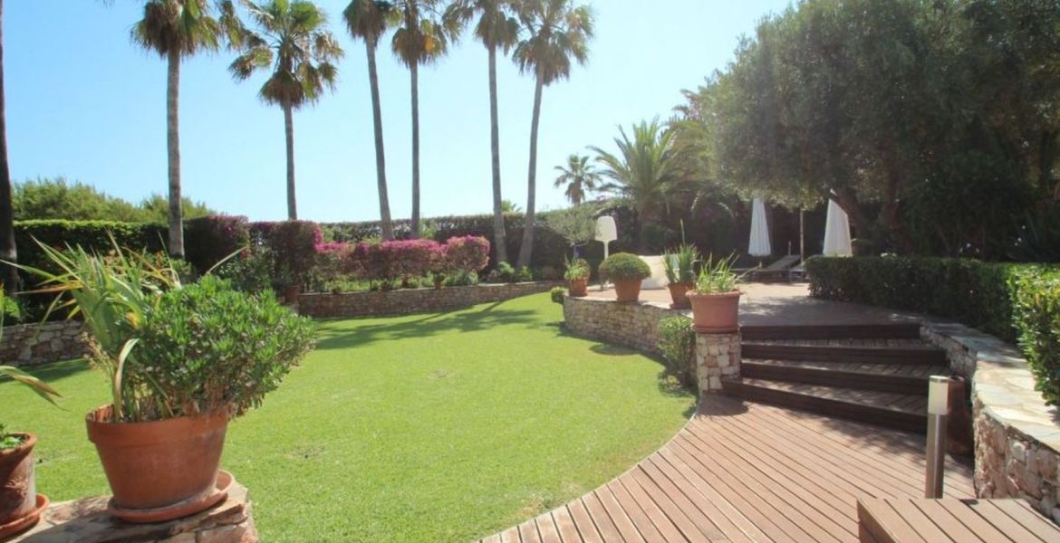 Villa for sale in Torrevieja