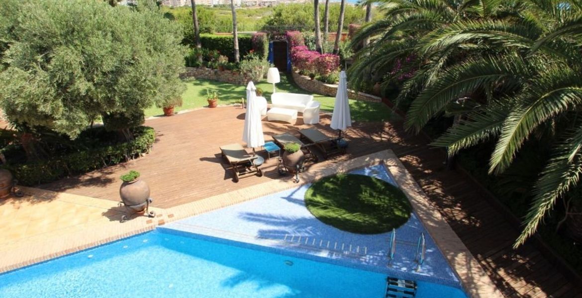 Villa a la venta en Torrevieja