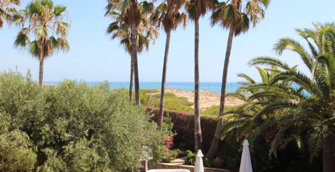 Villa for sale in Torrevieja