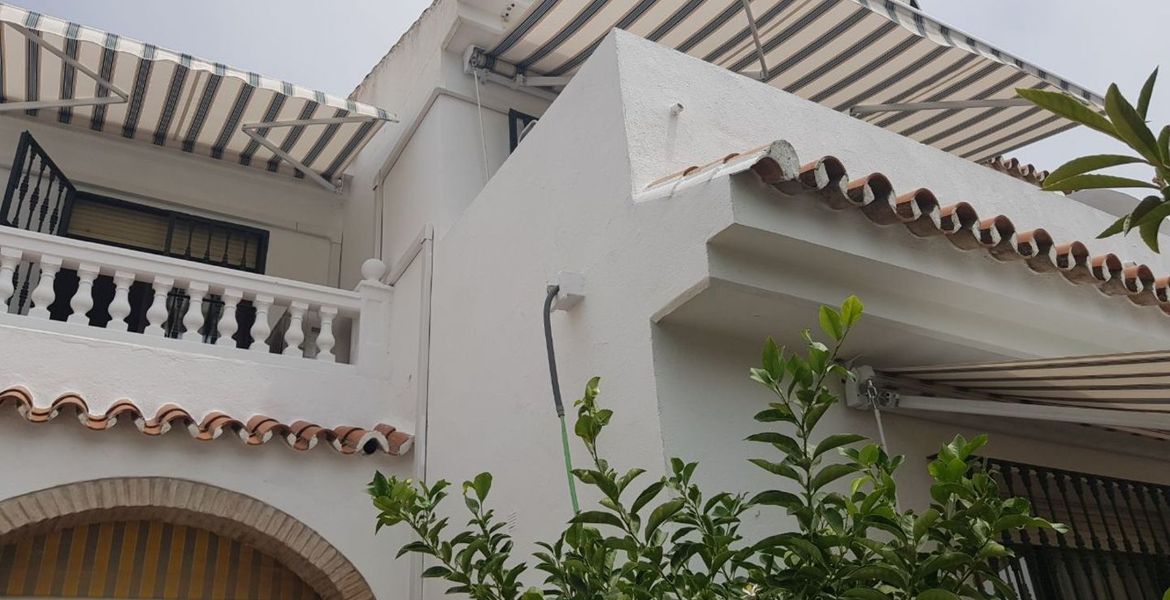 Casa adosada en venta  San Pedro Marbella