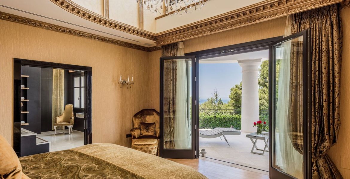 Palace for Sale in Hacienda las Chapas Marbella