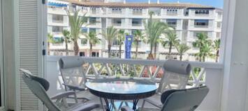 Playas del Duque, Marbella - Puerto Banus Apartment 140sqm