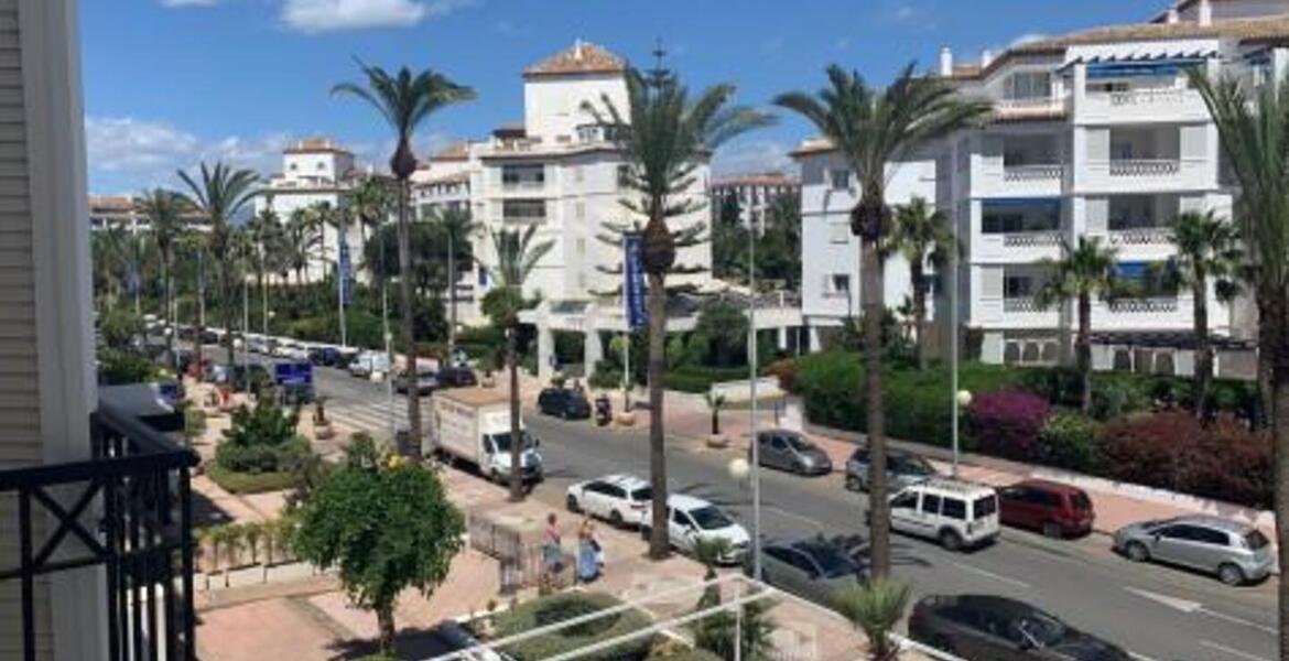 Playas del Duque, Marbella - Puerto Banus Apartamento -140m2