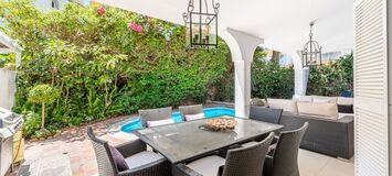 Villa junto a la playa en Marbella en venta