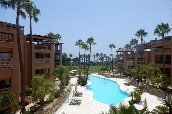 4 bedroom apartment at the beach in Marbella
