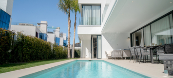 Beautiful villas for sale in Golden Mile Marbella