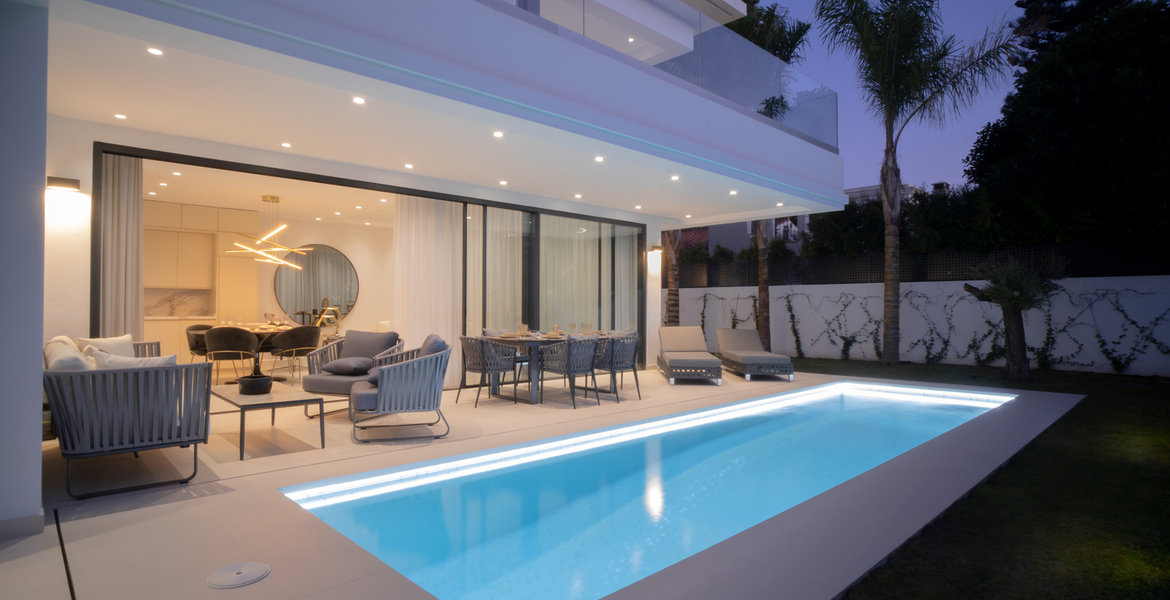 Beautiful villas for sale in Golden Mile Marbella